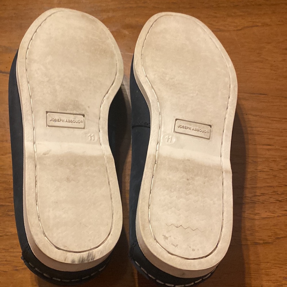 Joseph Abboud. Boat shoes. Navy blue and white. Size 11. - Picture 6 of 9